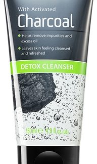 Beauty FormulasCharcoal gel detergente con carbone attivo per pelli grasse e problematiche150 ml
