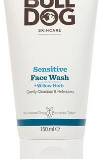 BulldogSensitive Face Wash gel detergente per il viso 150 ml