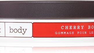 Frank BodyLip Care Cherry Bomb scub allo zucchero per le labbra15 ml