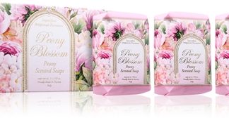 Saponificio Artigianale FiorentinoPeony Blossom Set set di saponi solidi 3× 200 g