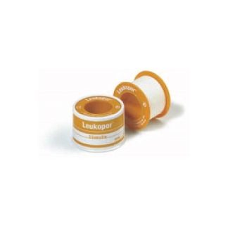 BSN Medical Leukopor Cerotto per pelli sensibili in TNT 500x2,5cm