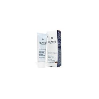 Rilastil Color Cream Giorno Dorata con vitamine e urea 30 ml tocco di luce per la tua pelle