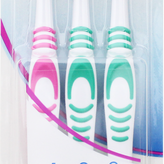 Набор зубных щеток Oral-B Classic Care, 3 шт.